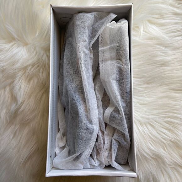 NIB POL Boho Embroidered Toe Loop Brown & Tan Lace-Up with Pom Poms Sandals - Picture 8 of 9